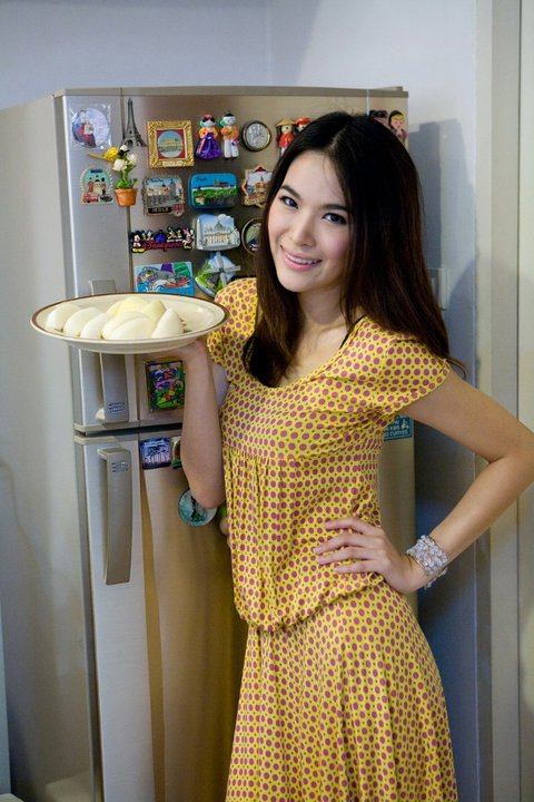 เยี่ยมเยียนบ้านดาราสาวสวย..โบวี่