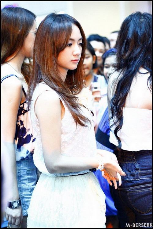 หญิง พลอยปภัส น่ารัก