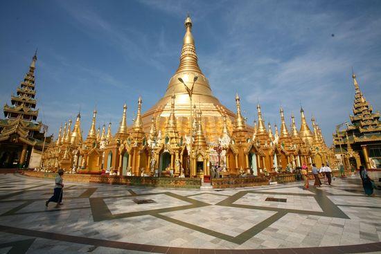 4 - The Shwedagon Paya (or Pagoda), Myanmar