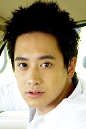 วิน-อัครวินท์ อัคราวณิชย์ที่ประกวดหนุ่มคลีโอ2010