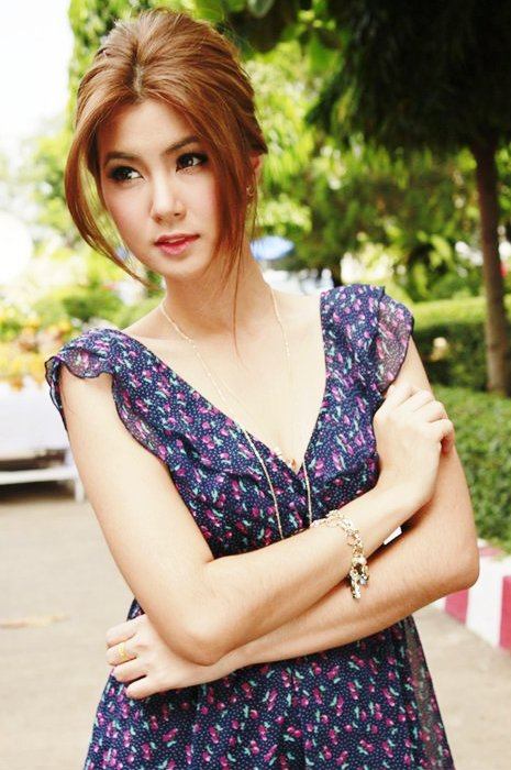 พี่จ๊ะจ๋า สวย