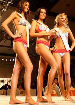 RUSSIA - BEACH BEAUTY 2005