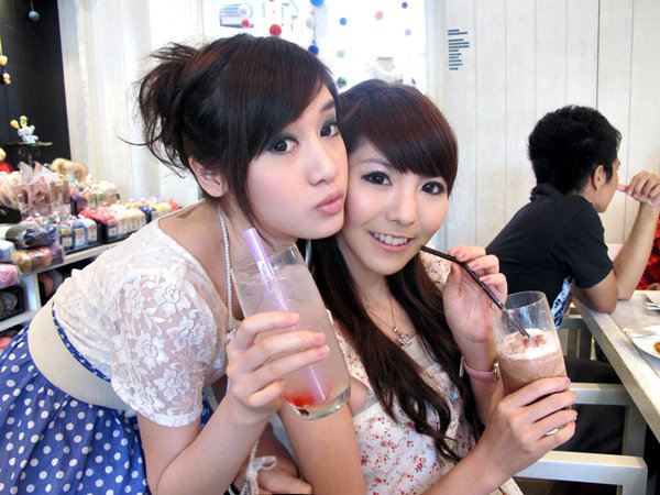 จินนี่ & พิม คู่จิ้นแห่ง kamikaze