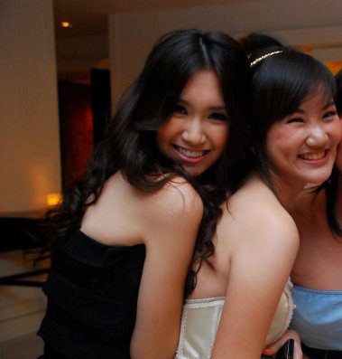 Pic PLOY เพื่อนจินนี่ สวย ไฮโซที่สุดด