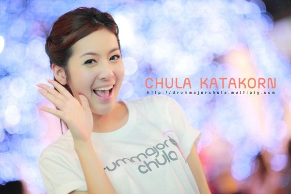 {• PIX •} ผึ้ง หทัยวรรณ : สาวสวยจากทันตะจุฬาฯ ผู้หญิงคนนี้เพอร์เฟคมาก : )