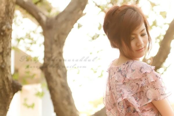 {• PIX •} ผึ้ง หทัยวรรณ : สาวสวยจากทันตะจุฬาฯ ผู้หญิงคนนี้เพอร์เฟคมาก : )