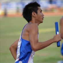 เกาะรั้ว สนามกีฬาโรงเรียนมอต้น