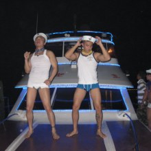 เต้นสนั่น ลั่นเรือ