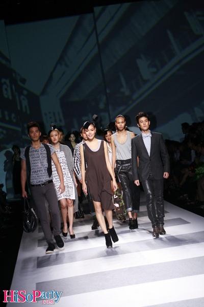 [KPN] โรส-บี้-เพชร เดินแบบในงานelle fashion week2010