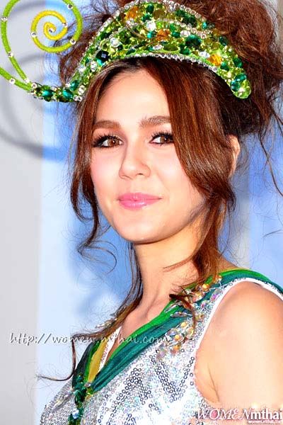 ชมพู่ ผู้หญิงที่สวยและเพอร์เฟคมาก