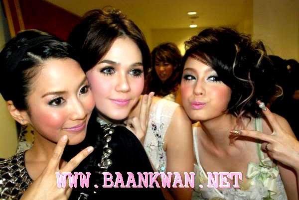 ชมพู่ ผู้หญิงที่สวยและเพอร์เฟคมาก