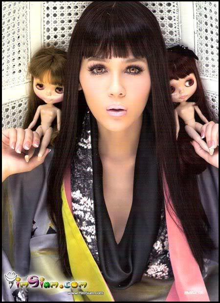 ชมพู่ สวยหวาน น่ารัก เซ็กซี่ แบ๊ว ไฮโซ เธอเป็นได้ทุกอย่าง