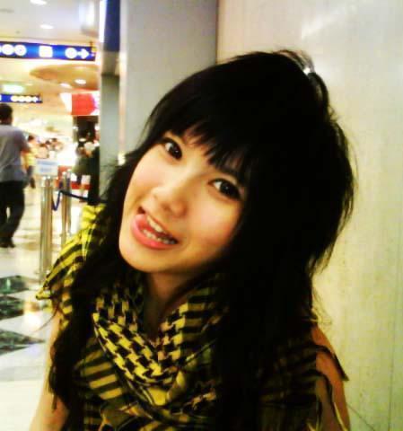 พิ๊เนย โยนออฟอาร์ค