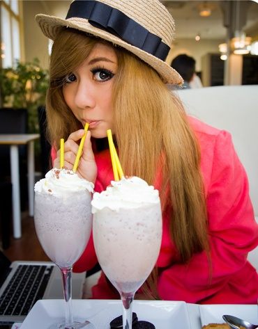 FOKI นางแบบไทยในสวีเดน น่ารัก+ไฮโซแค่ไหน มาดู