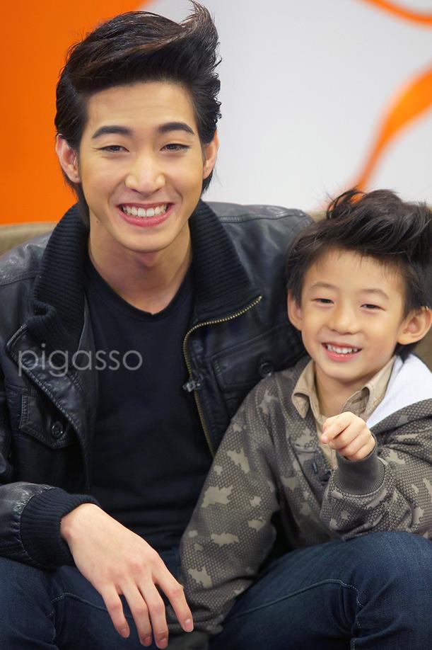 ~ โตโน่ อัดรายการ บอก 9 เล่าสิบ ~