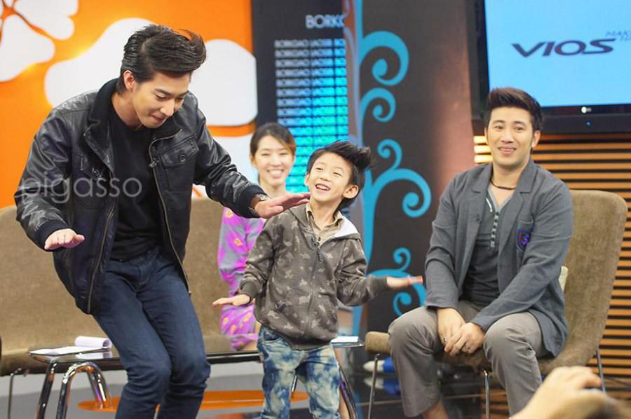 ~ โตโน่ อัดรายการ บอก 9 เล่าสิบ ~