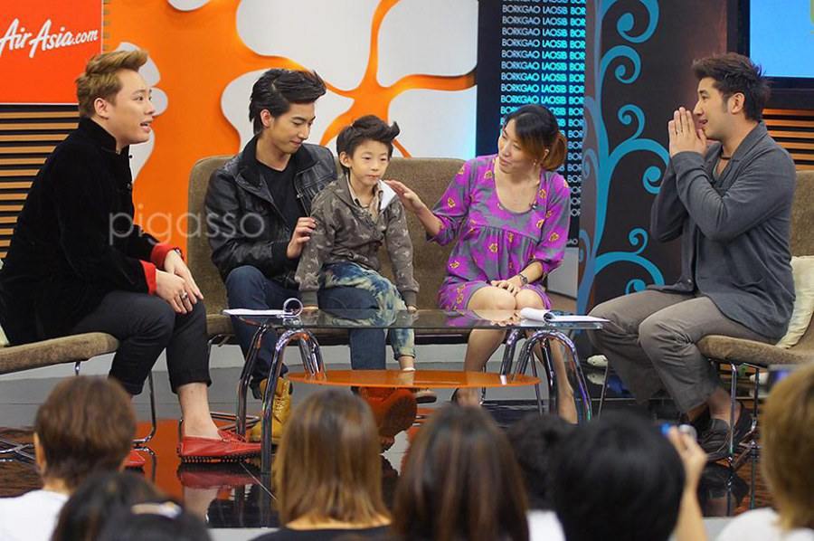 ~ โตโน่ อัดรายการ บอก 9 เล่าสิบ ~