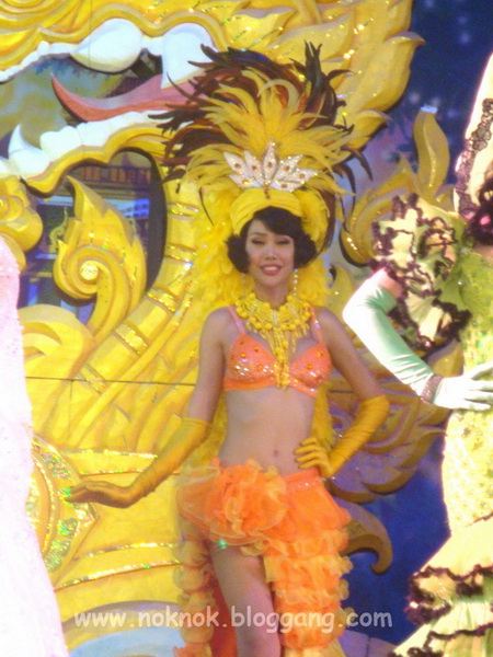 การประกวด Miss Rianbow Queen รอบชุดประจำชาติ