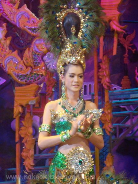 การประกวด Miss Rianbow Queen รอบชุดประจำชาติ