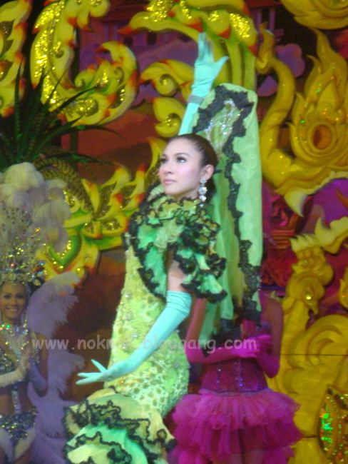 การประกวด Miss Rianbow Queen รอบชุดประจำชาติ