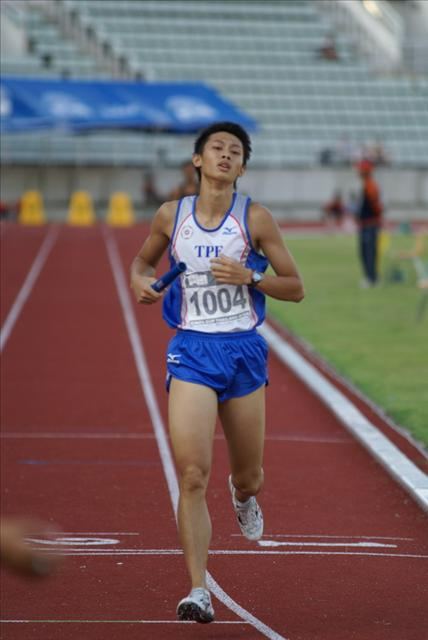 รอบชิดติดสนาม กรีฑาเยาวชน