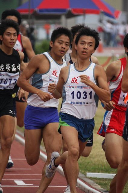 รอบชิดติดสนาม กรีฑาเยาวชน