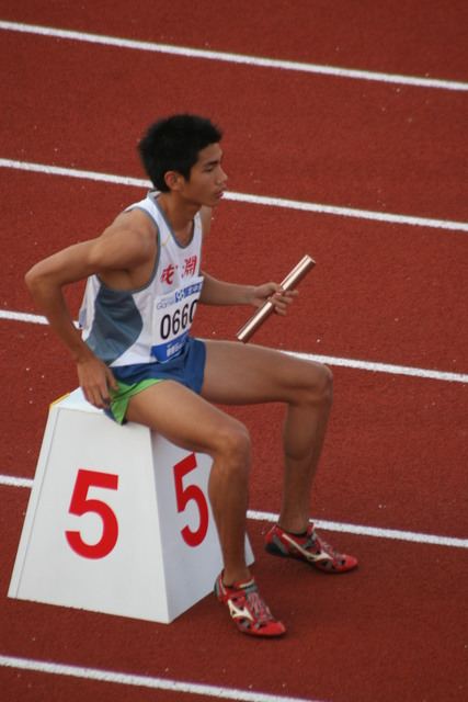 รอบชิดติดสนาม กรีฑาเยาวชน