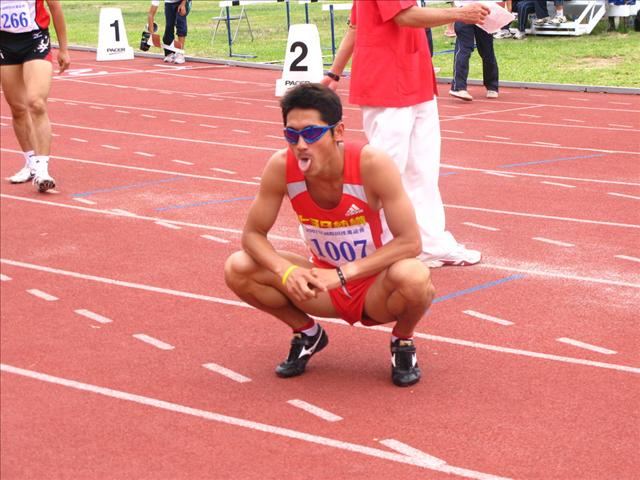 รอบชิดติดสนาม กรีฑาเยาวชน