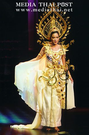 Mrs.World คนแรกของประเทศไทย
