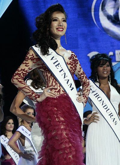Miss Vietnam International 2010 is.....CHUNG THUC QUYEN