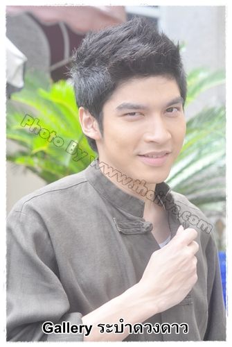 ผู้กำกับศิลป์