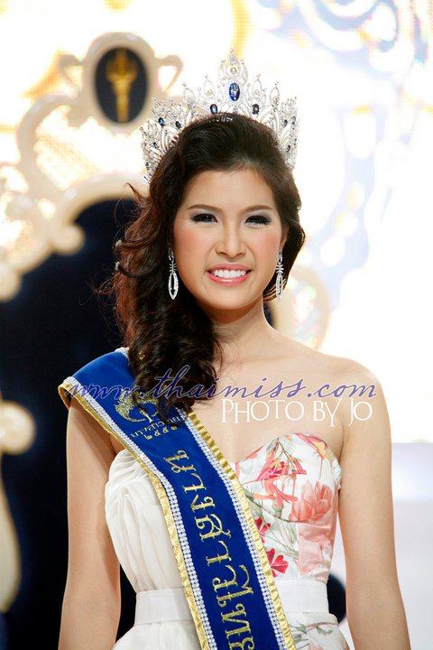 นางสาวไทย 2553 - กฤชกร หอมบุญญศักดิ์