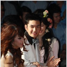 สิงโต เดินแบบในงานBIFW @ Siam Paragon