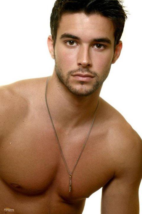 Bernardo Velasco!! อยากลองรักดูสักครั้งเพราะนายหล่อมากกกกกกกกกกไม่เชื่อดู