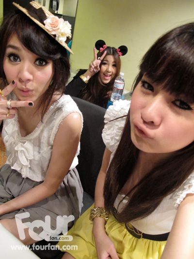 โฟร์ กับเพื่อนๆ