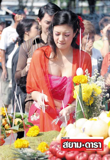 นังทองไพรำ นับวันยิ่งแรงขึ้นเรื่อยๆ