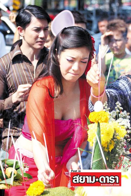 นังทองไพรำ นับวันยิ่งแรงขึ้นเรื่อยๆ