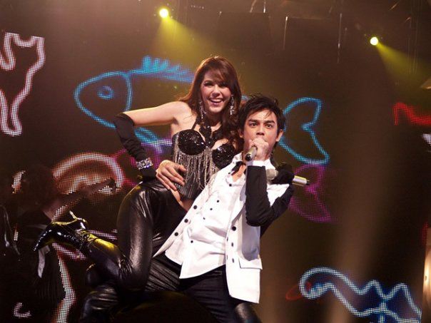 ชมพู่ นักแสดงสาวที่มีคนติดตามมากที่สุดในเฟซบุ๊ก สูงถึง 190,687 ครั้ง