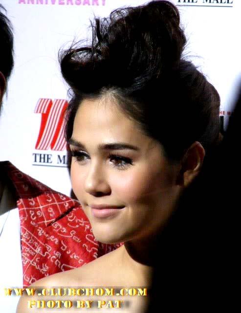 ชมพู่ ประชันสวยกับ พลอย ดูเอาเองแล้วกันว่าเกิดอะไรขึ้น