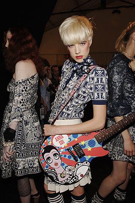 อากีเนส ดีน