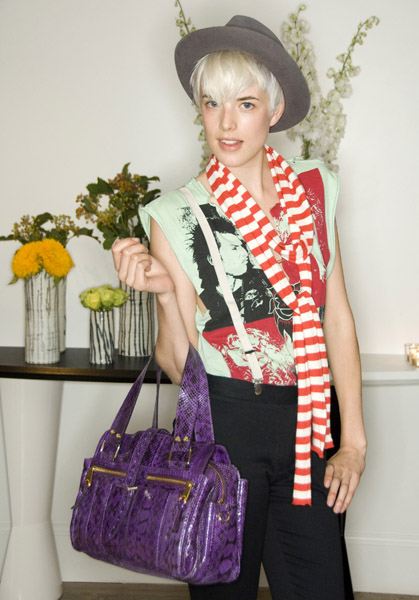 อากีเนส ดีน