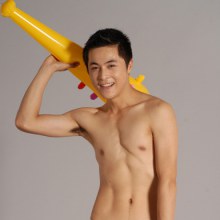 ตี๋ี่หุ่นบางใส ไร้ไขมัน น่ารักเป็นของแถม