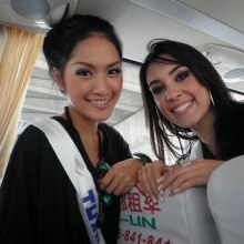 MISS INTERNATIONAL 2010 LIVE UPDATES - มาให้กำลังใจน้องเดียร์ ปิยะภรณ์กัน