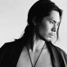 หนุ่มญี่ปุ่นผมยาว หล่ออ่ะ