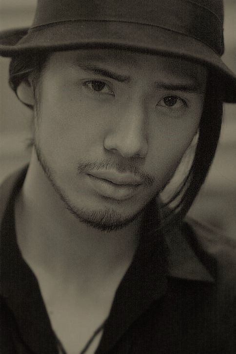 หนุ่มญี่ปุ่นผมยาว หล่ออ่ะ