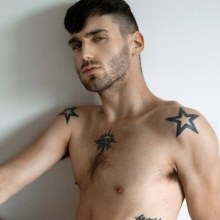 Michael Mcneal กับทรงผมสุดแนว และรอยสักเท่ๆ