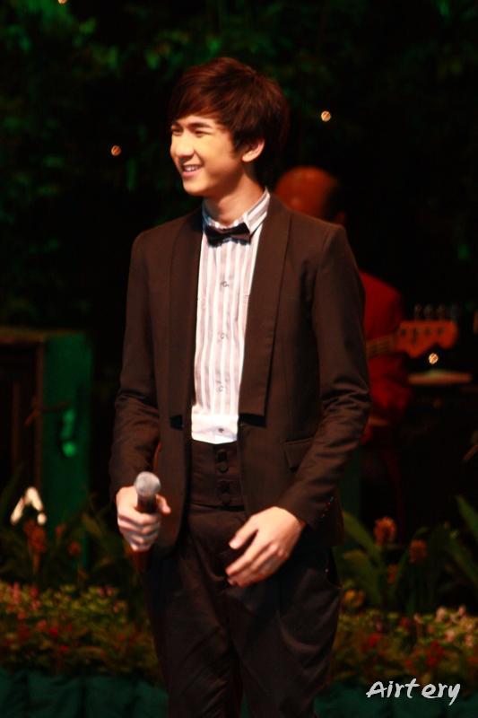 กัน เกต เซน งานคอนเสิร์ต สลน. ร่วมใจสามัคคี