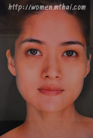 ดาราก่อนแต่งหน้า