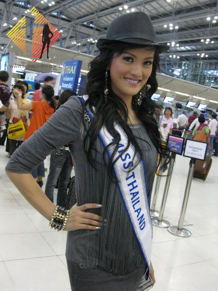 "น้องออยล์" พิมพวรรณ บรรจงศิริ เดินทางไปร่วมการประกวด Miss Intercontinental 2010 ครั้งที่ 39