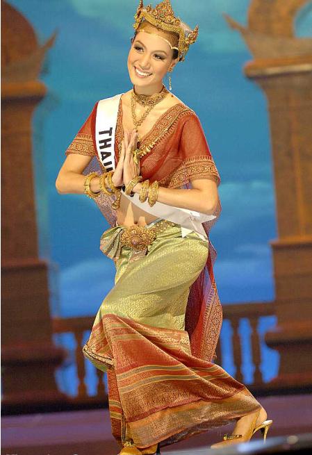 เวลาคุณนั่งดูการประกวดเวทีระดับโลก เมื่อเขาประกาศคำว่า "THAILAND" คุณรู้สึกยังไง???